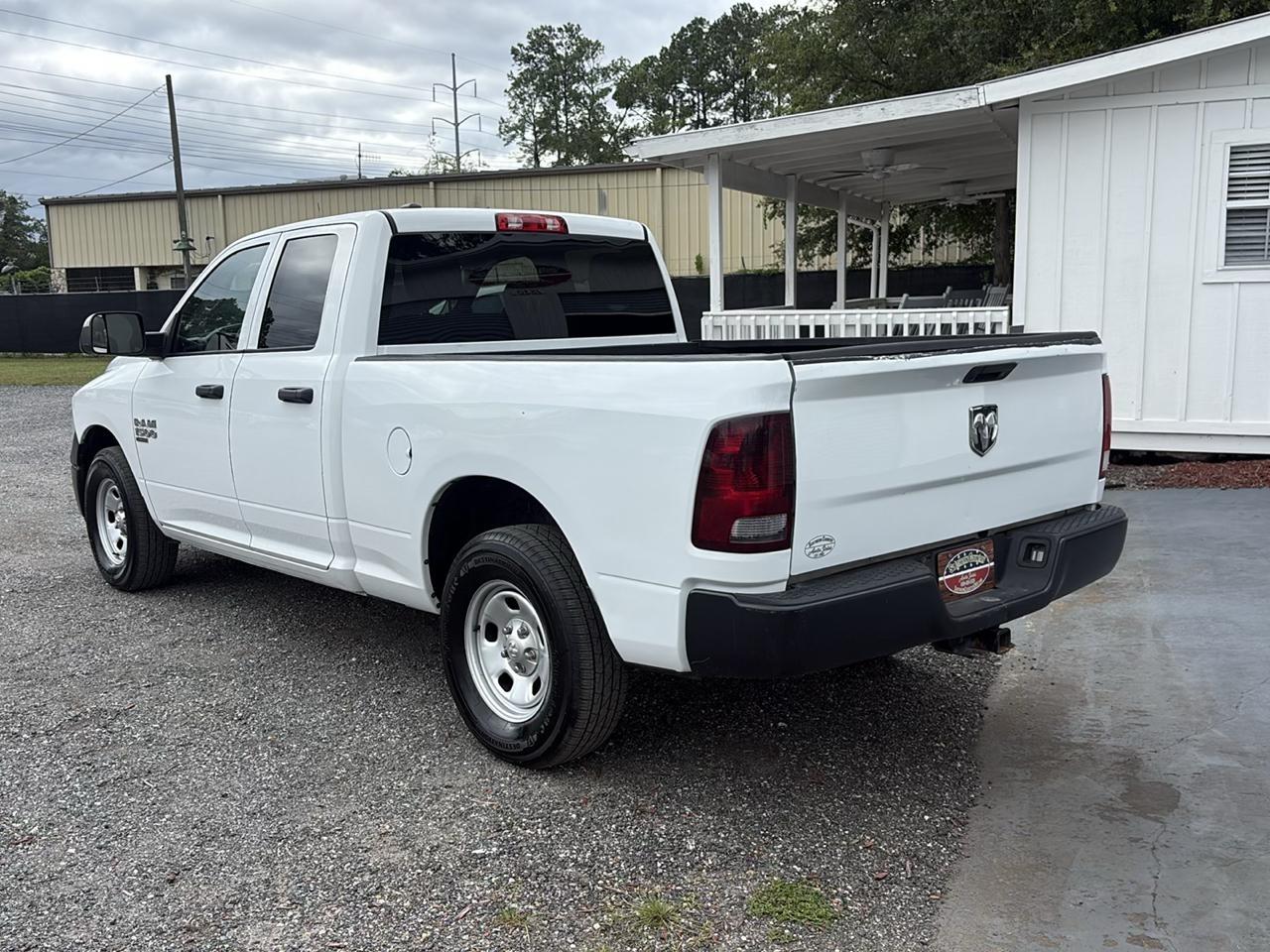 RAM 1500 Classic Tradesman Quad Cab 2WD 2023