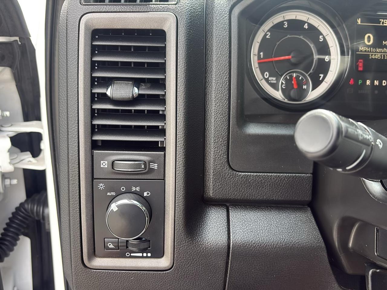 RAM 1500 Classic Tradesman Quad Cab 2WD 2023
