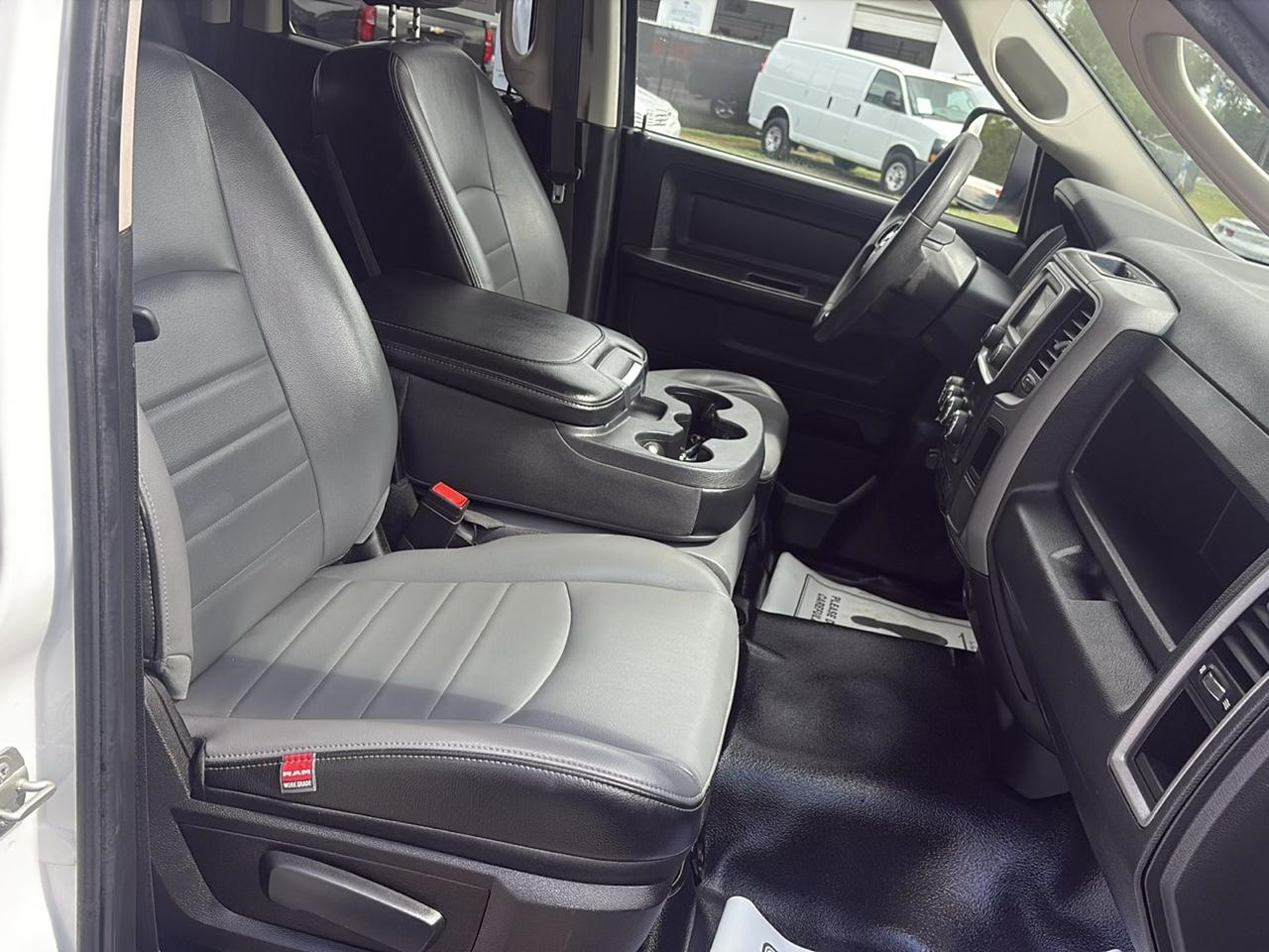 RAM 1500 Classic Tradesman Quad Cab 2WD 2023