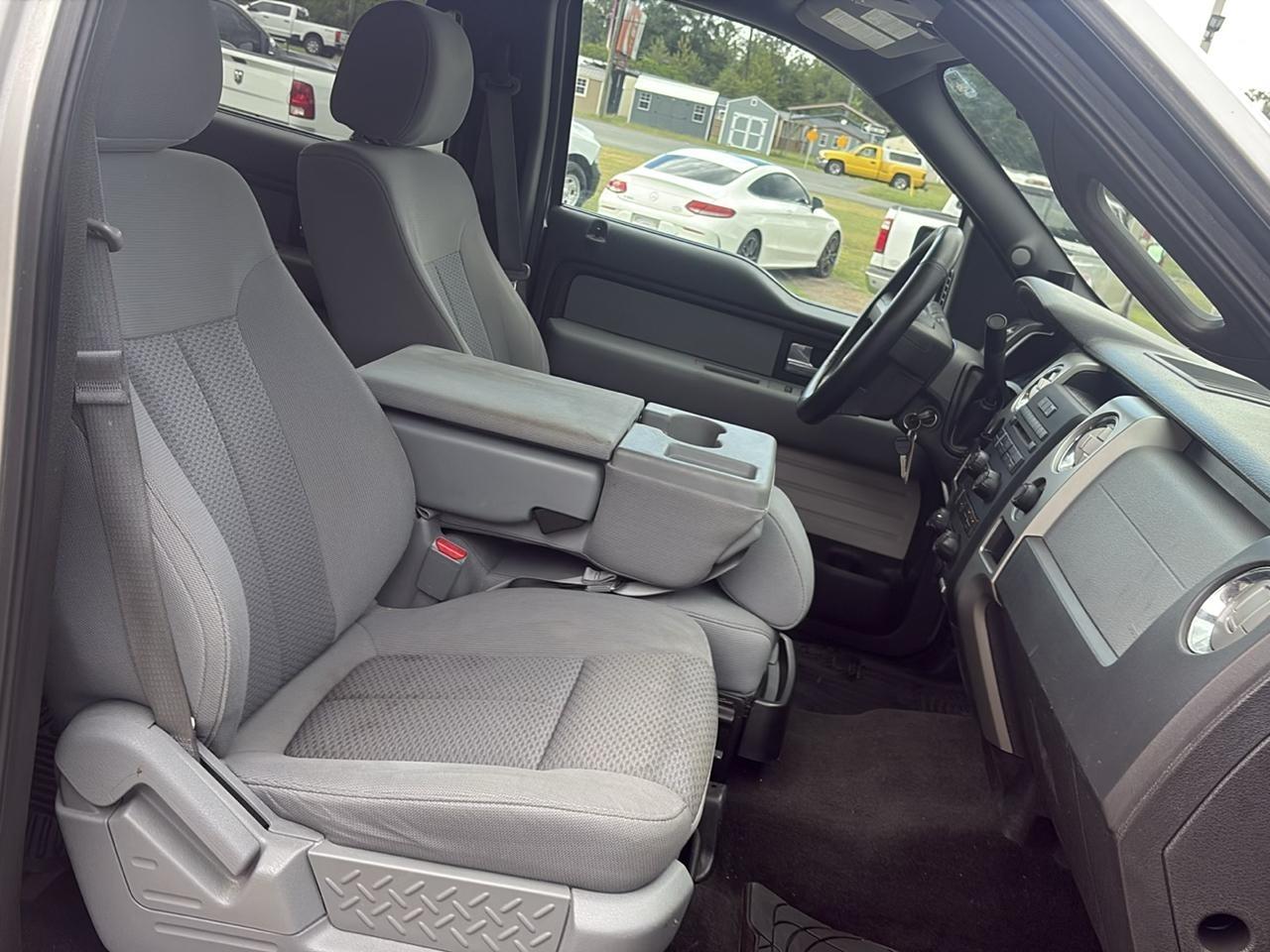 Ford F-150 XLT SuperCrew 5.5-ft. Bed 2WD 2013