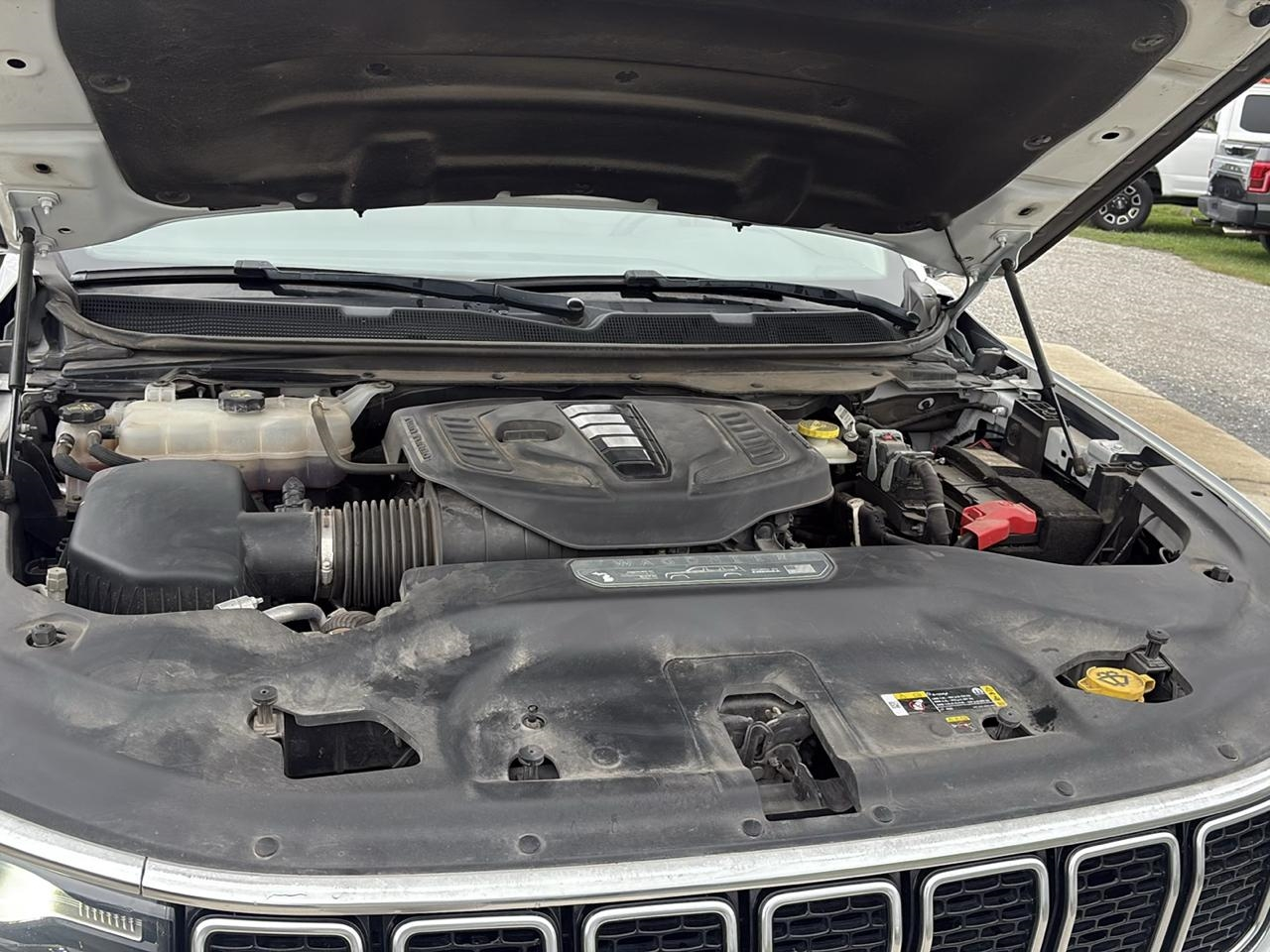 Jeep Wagoneer Series II 2024