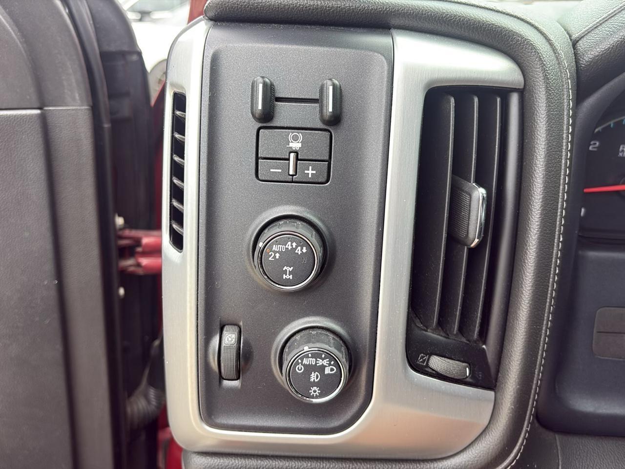 GMC Sierra 1500 SLT Crew Cab Long Box 4WD 2018