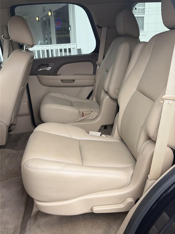 Chevrolet Tahoe LTZ 4WD 2013