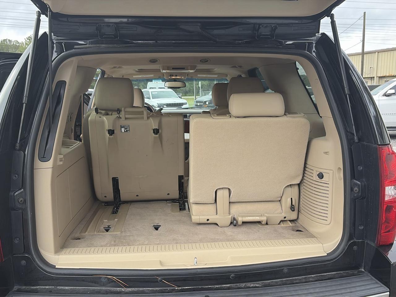 Chevrolet Tahoe LTZ 4WD 2013