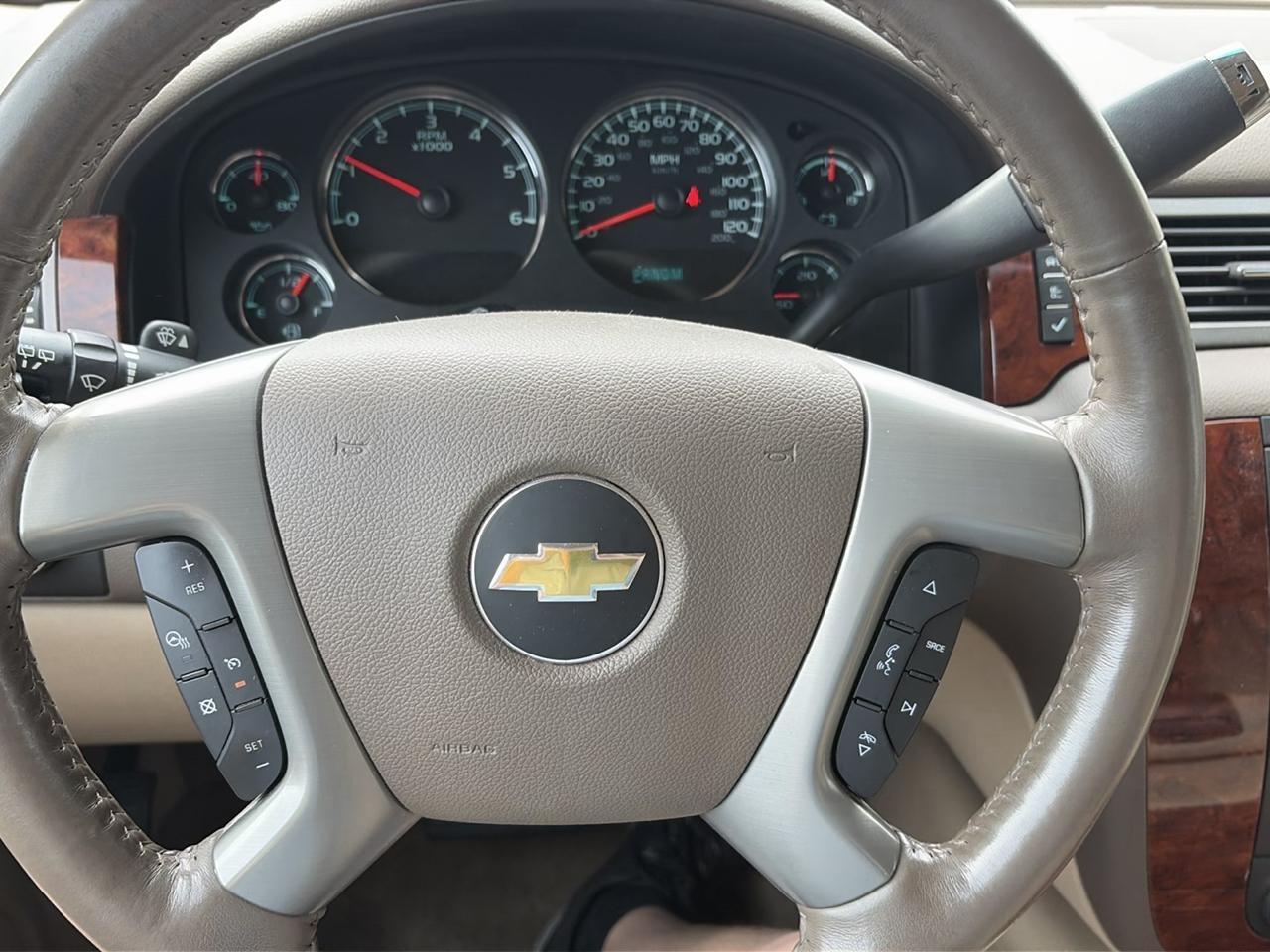 Chevrolet Tahoe LTZ 4WD 2013