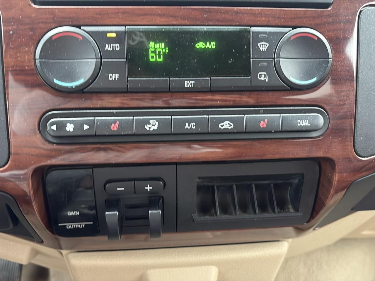 Ford F-350 SD FX4 Crew Cab 2008