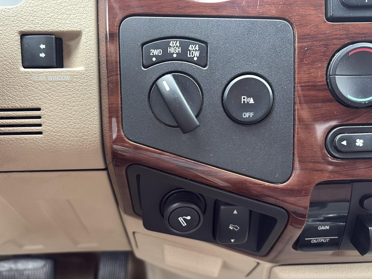 Ford F-350 SD FX4 Crew Cab 2008