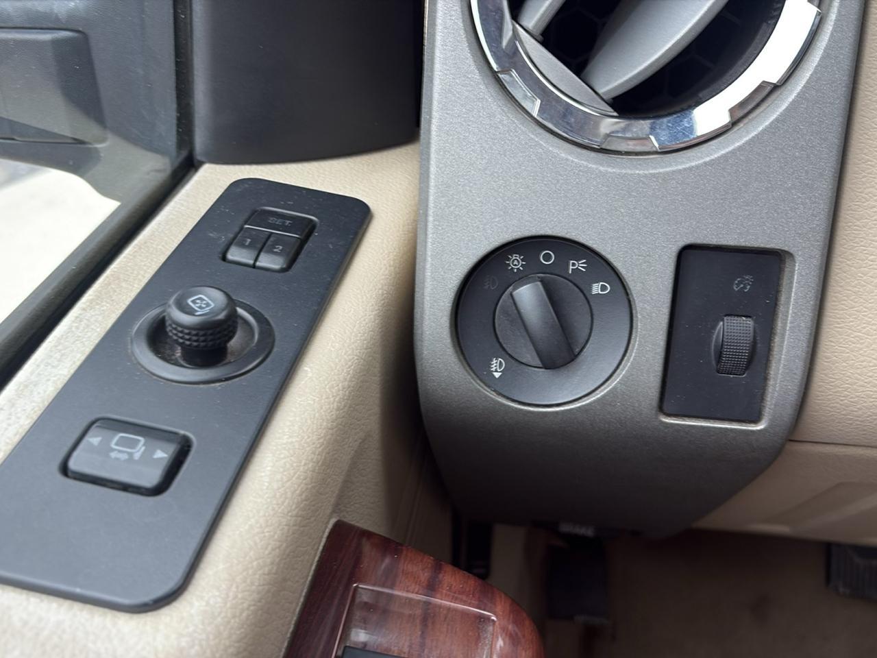 Ford F-350 SD FX4 Crew Cab 2008