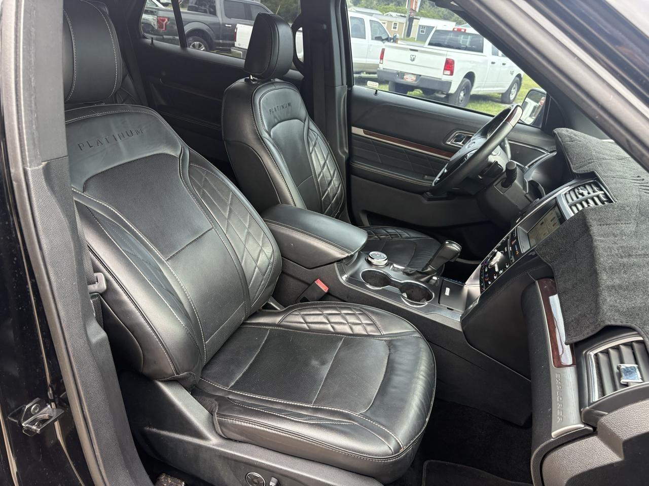 Ford Explorer Platinum AWD 2018