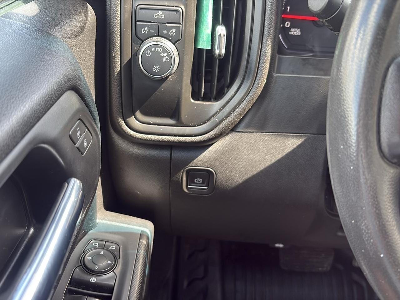 Chevrolet Silverado 1500 Work Truck Double Cab 2WD 2021