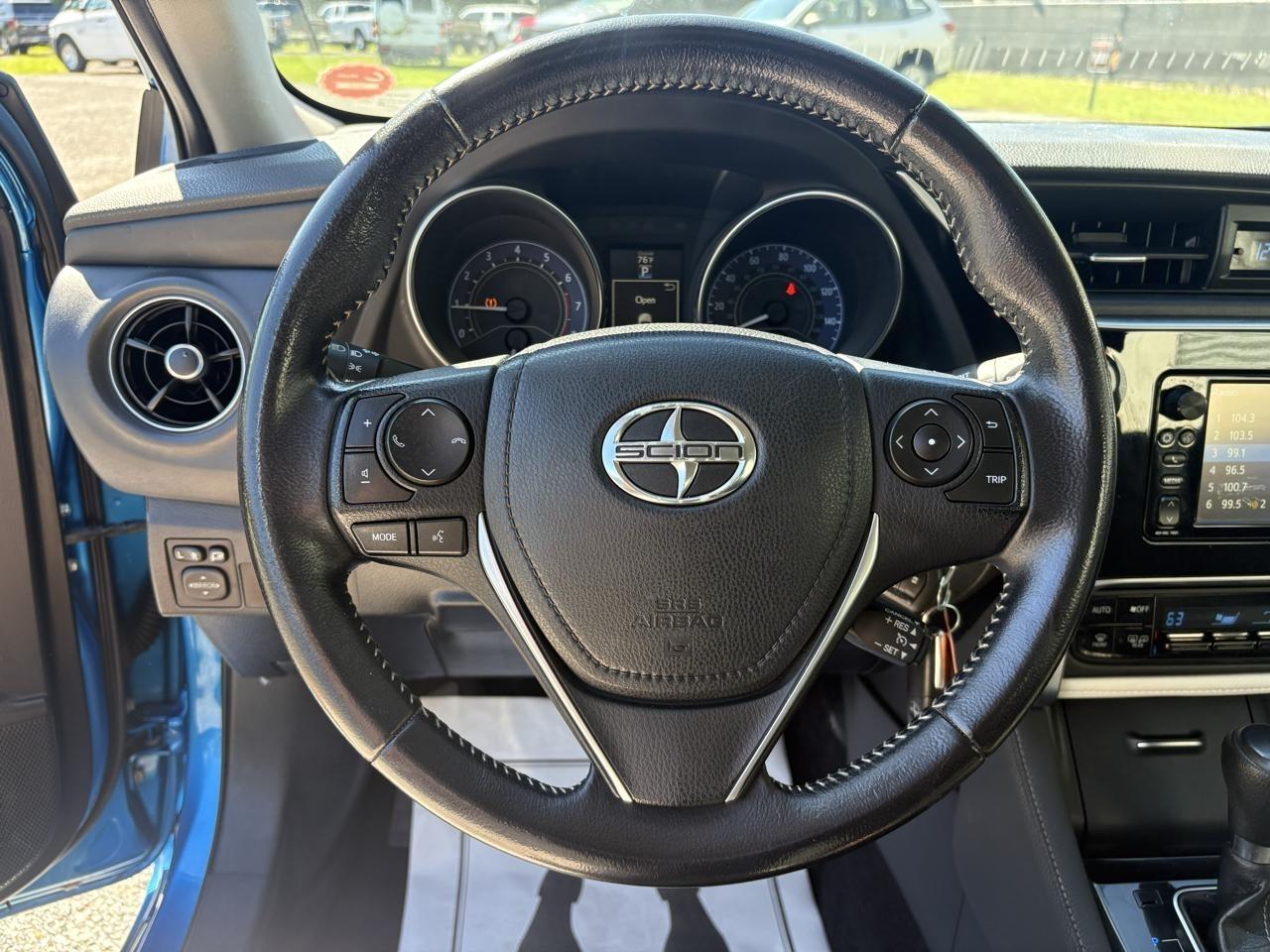 Scion iM 6M 2016