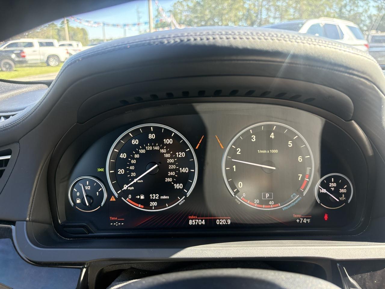 BMW 7-Series 750Li 2011