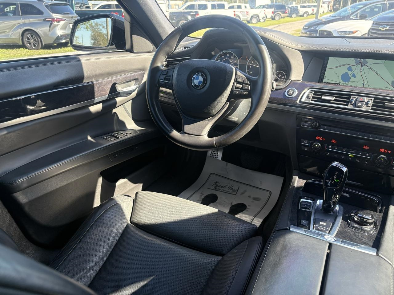 BMW 7-Series 750Li 2011