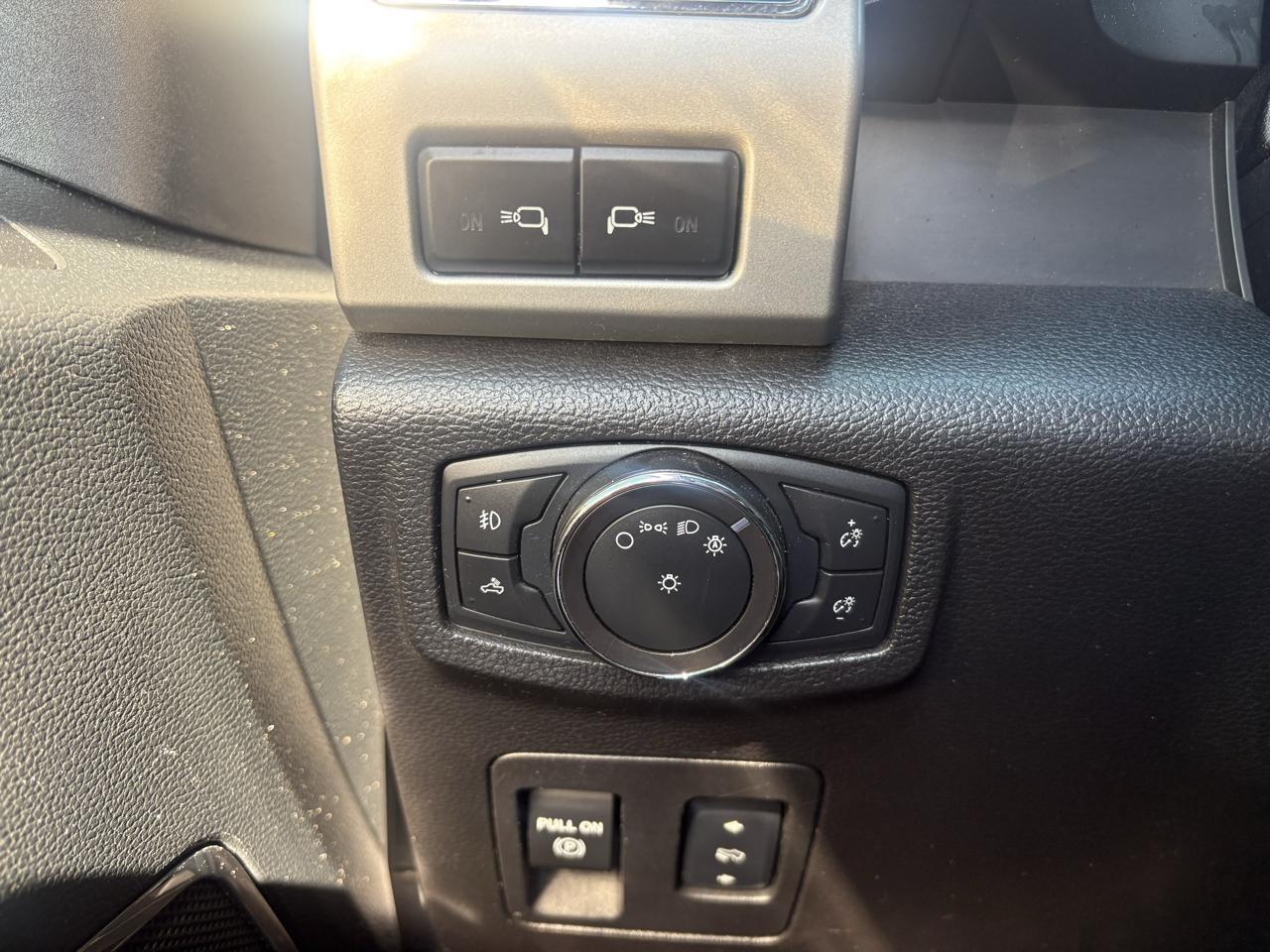 Ford F-150 Lariat SuperCrew 5.5-ft. Bed 4WD 2018