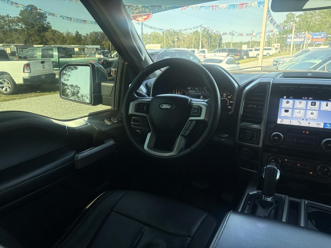 Ford F-150 Lariat SuperCrew 5.5-ft. Bed 4WD 2018