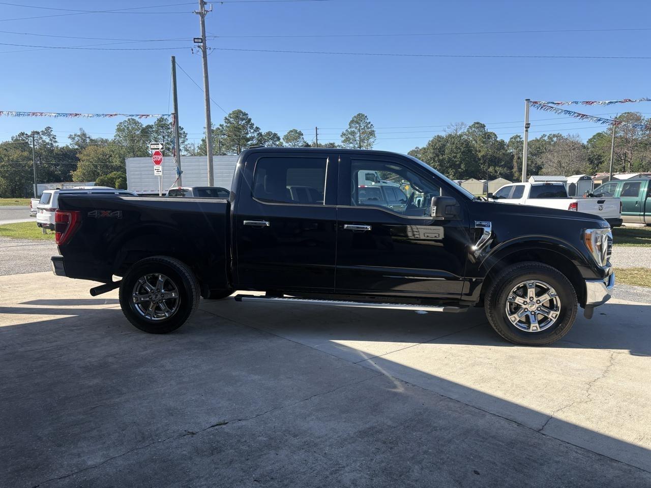 Ford F-150 XLT SuperCrew 5.5-ft. Bed 4WD 2022