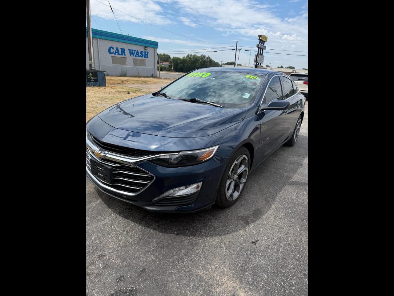 Chevrolet Malibu photo 3