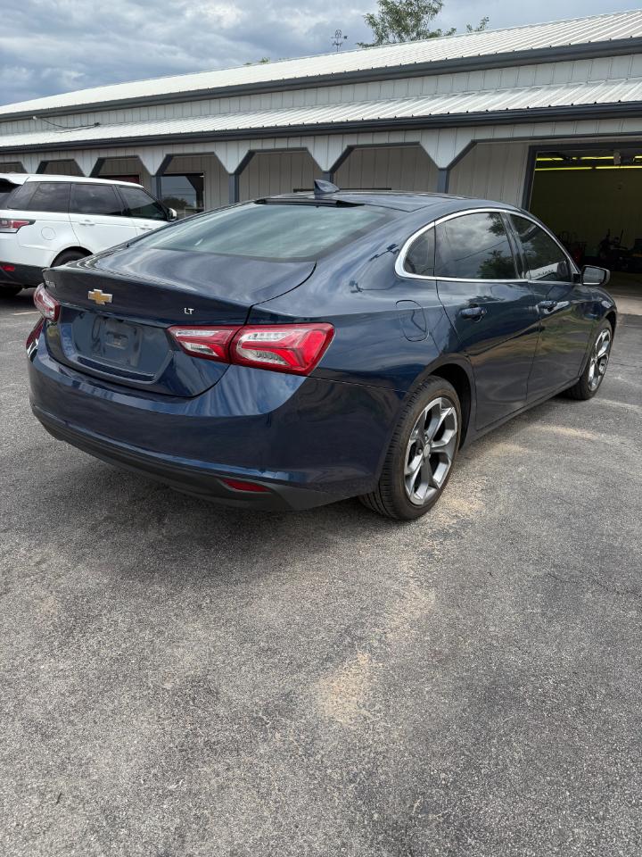 Chevrolet Malibu photo 4