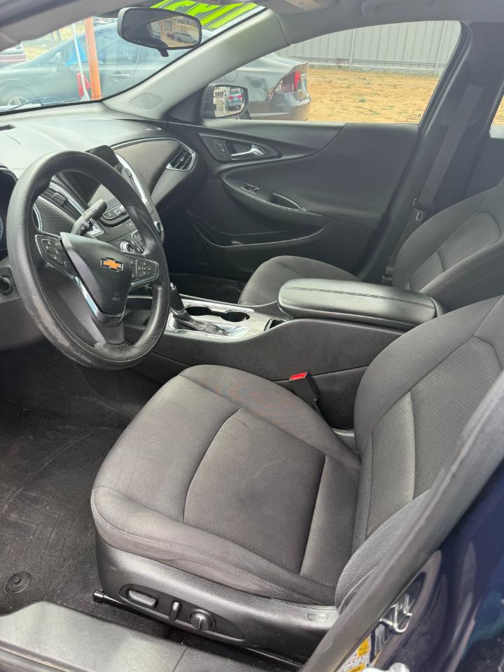 Chevrolet Malibu photo 7