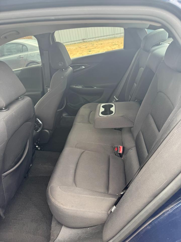 Chevrolet Malibu photo 11