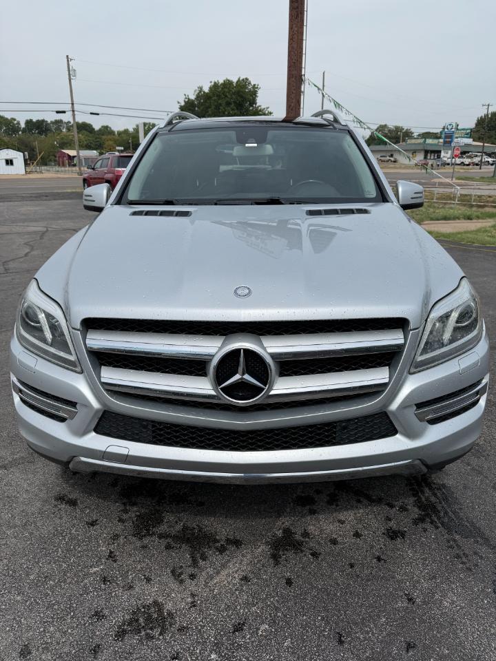 Mercedes-Benz GL-Class photo 2