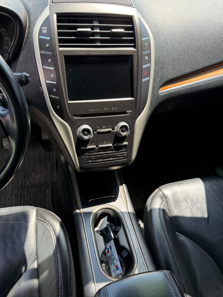 Lincoln MKC photo 7