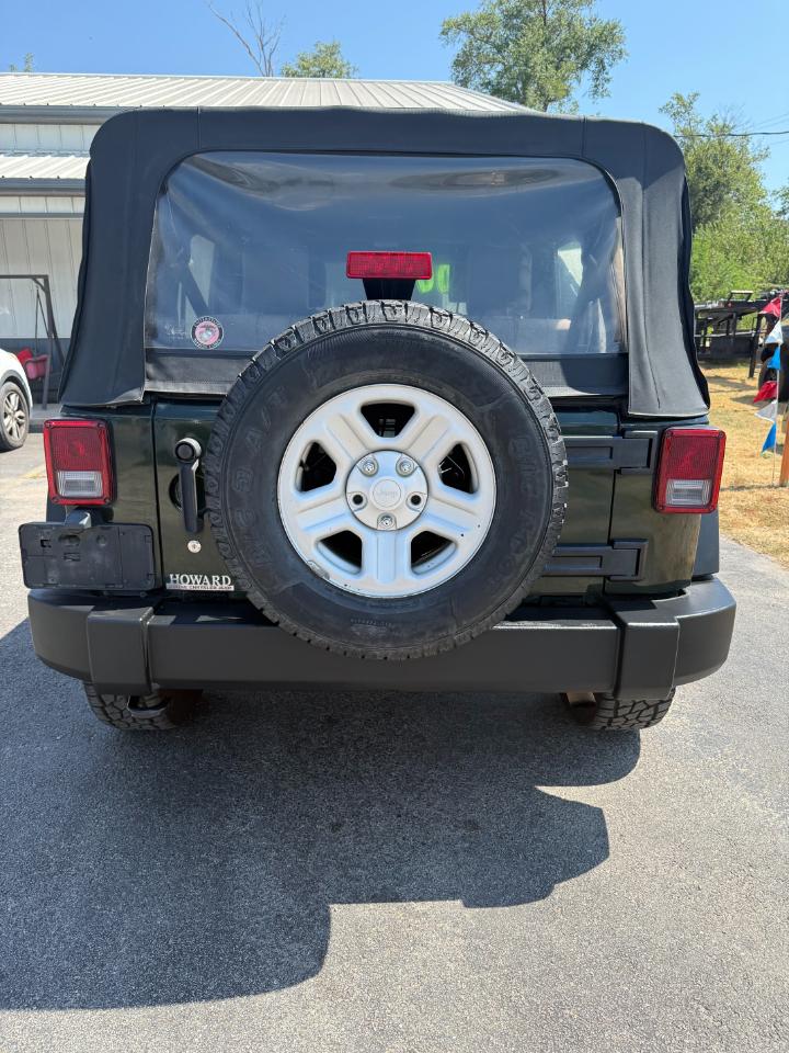Jeep Wrangler photo 5