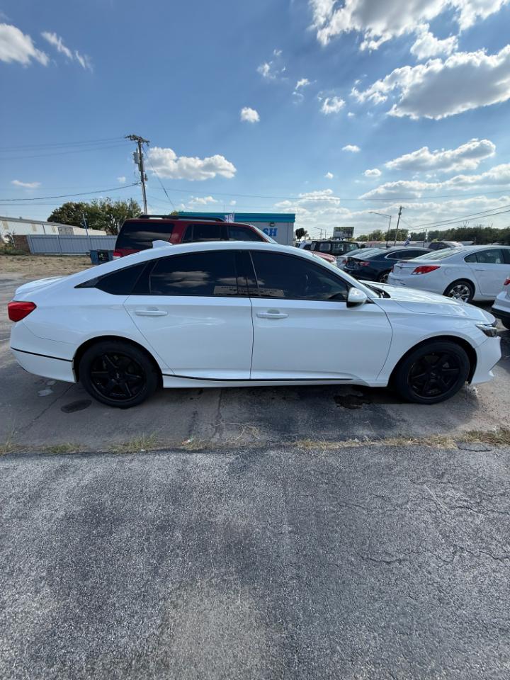 Honda Accord photo 4