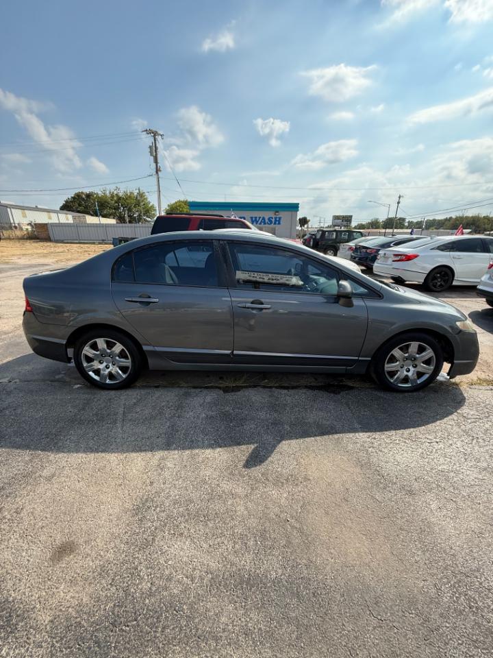 Honda Civic photo 4