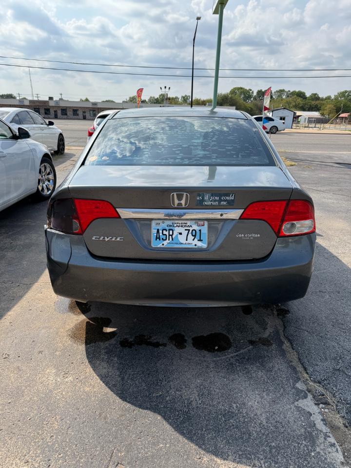 Honda Civic photo 5