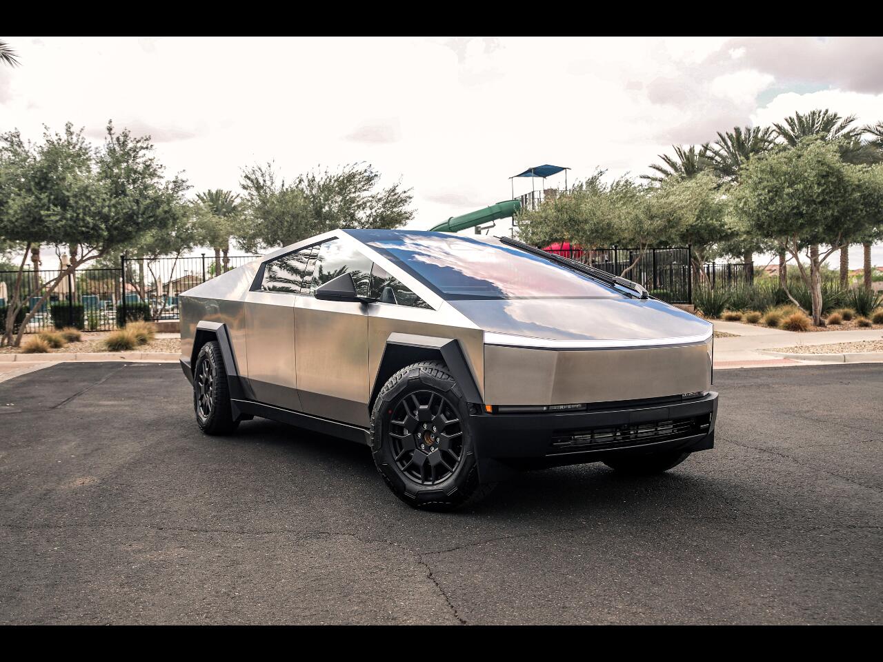 Tesla Cybertruck  2024