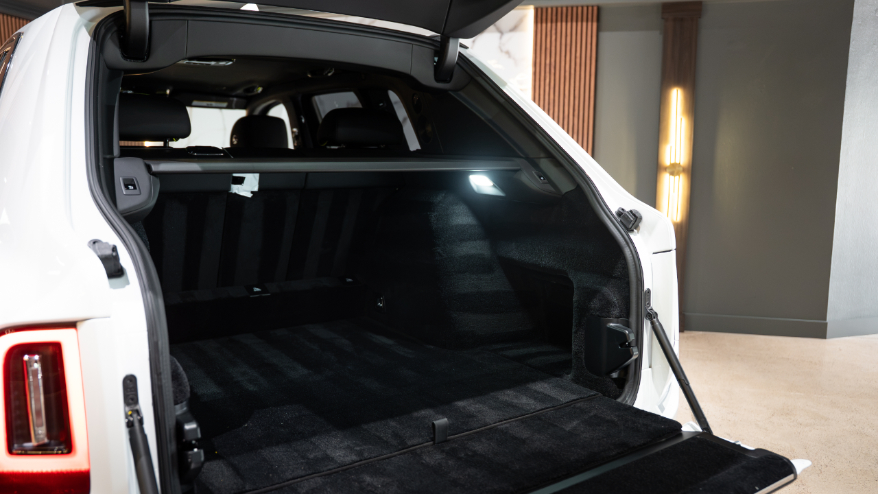 Rolls-Royce Cullinan  2025