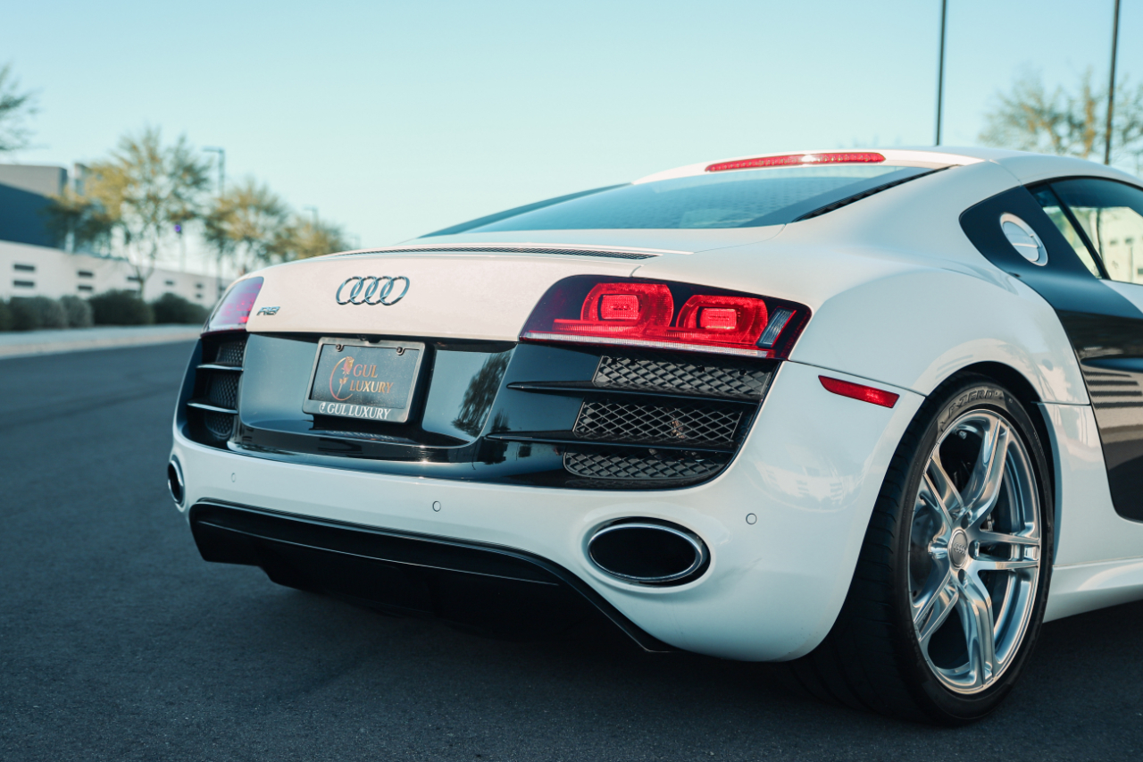 Audi R8  2010