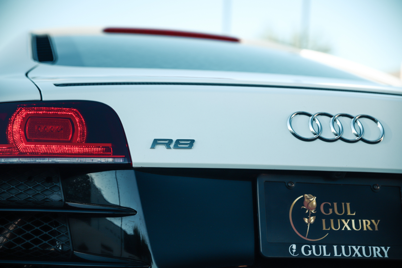 Audi R8  2010