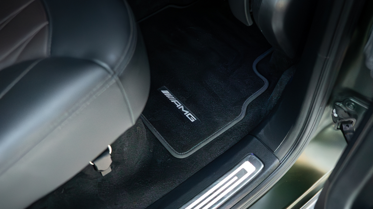 Mercedes-Benz G-Class  2024