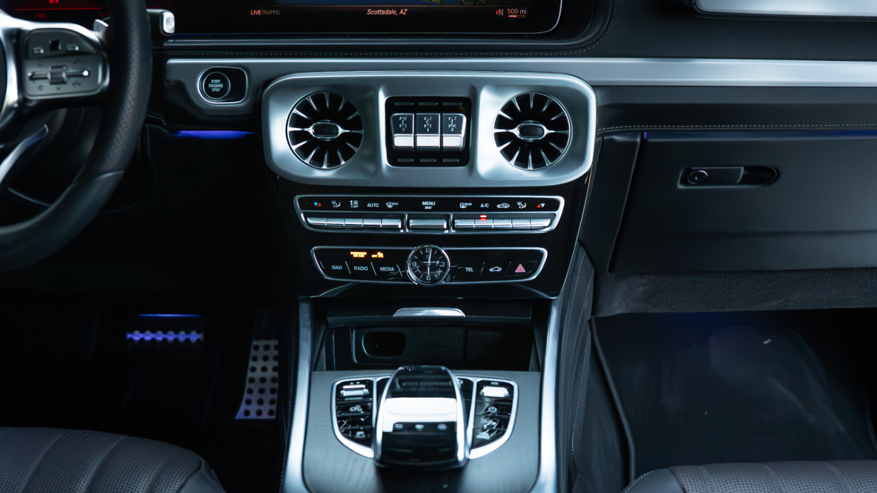 Mercedes-Benz G-Class  2024