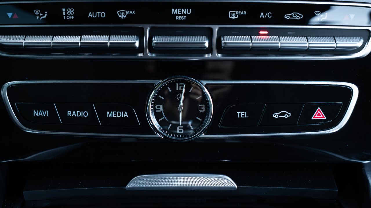 Mercedes-Benz G-Class  2024