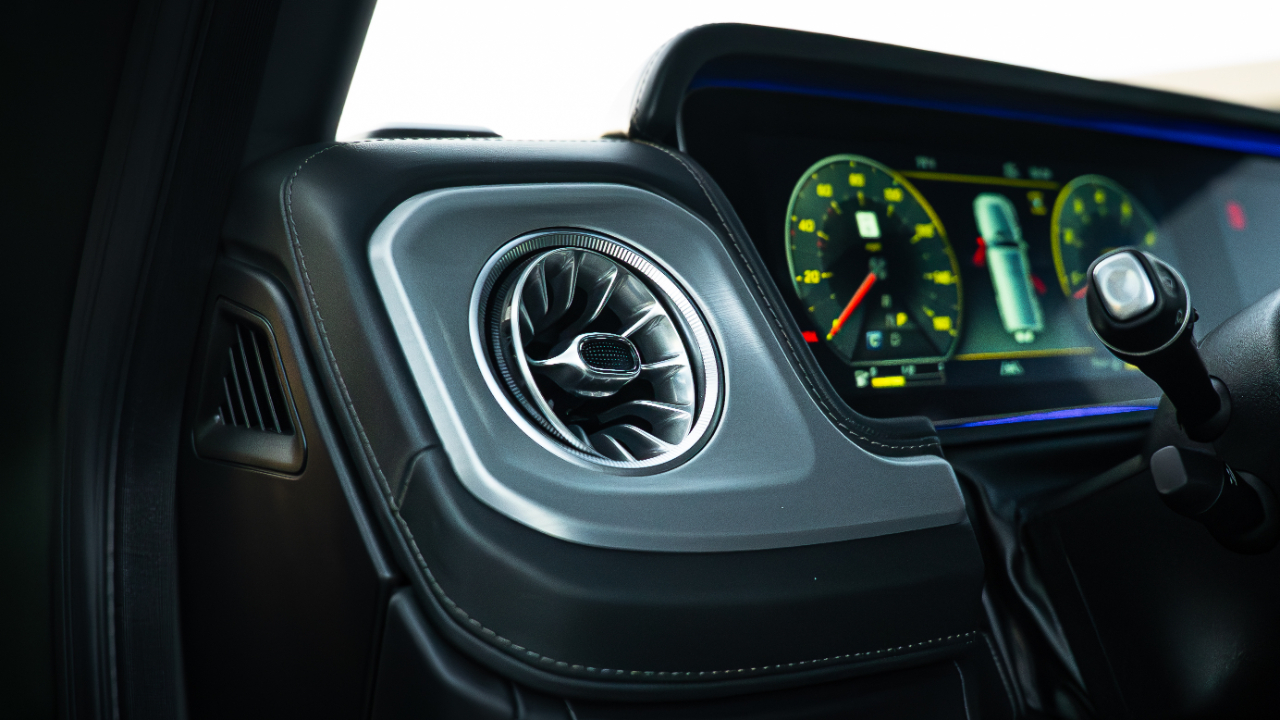 Mercedes-Benz G-Class  2024