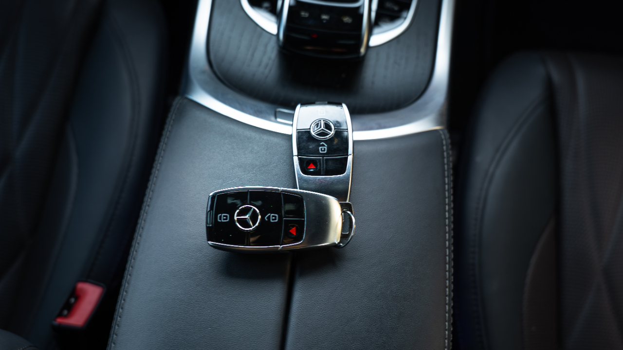 Mercedes-Benz G-Class  2024