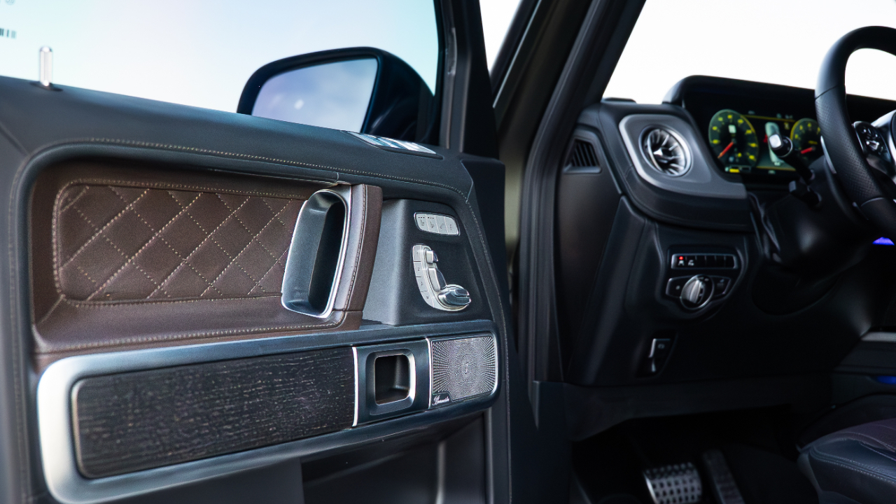 Mercedes-Benz G-Class  2024