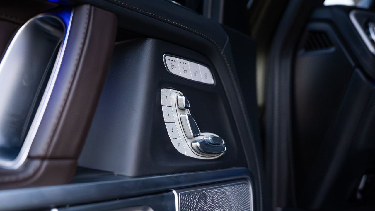 Mercedes-Benz G-Class  2024