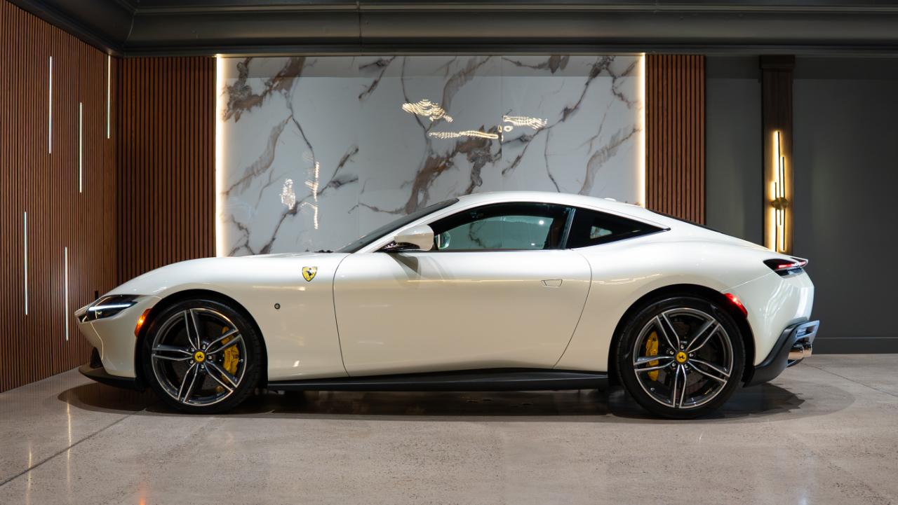 2023 Ferrari Roma Base | CarEdge | CarEdge