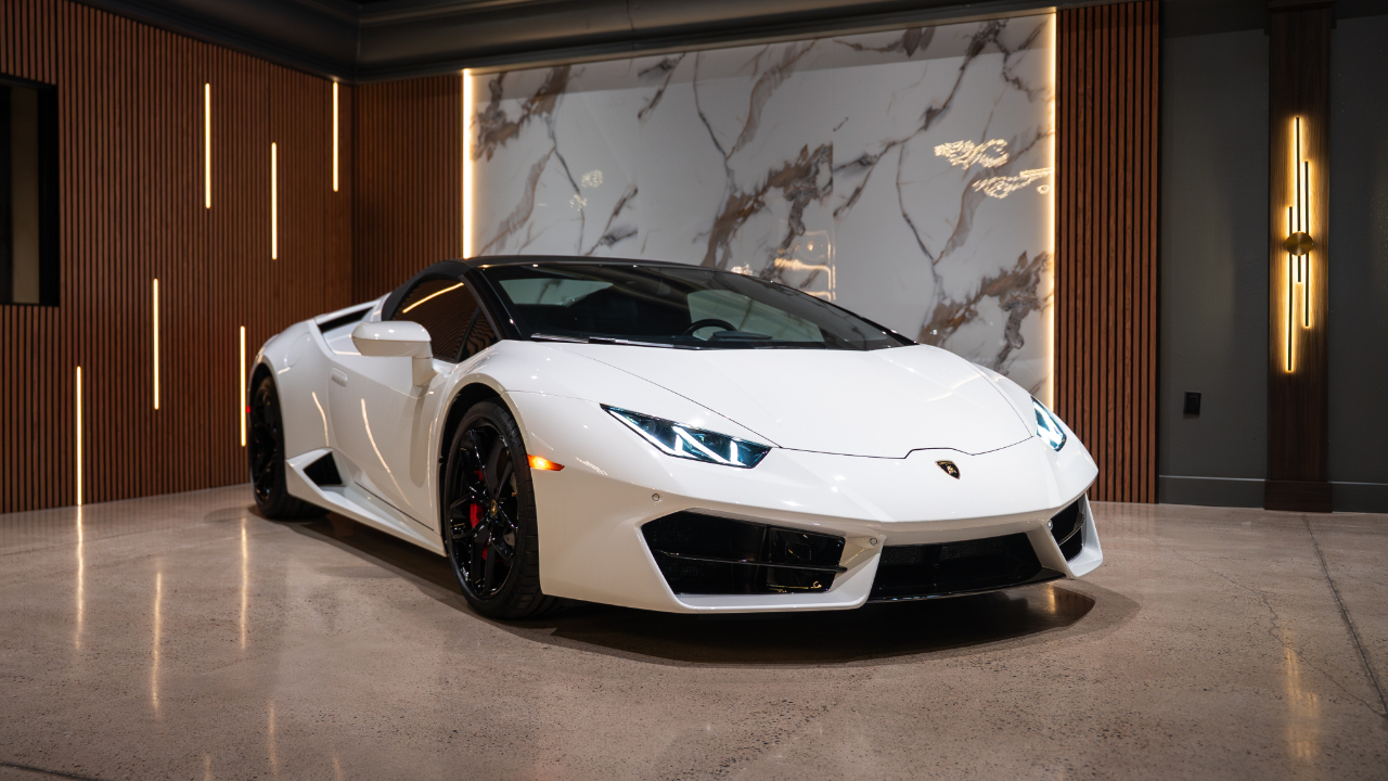 Lamborghini Huracan  2017