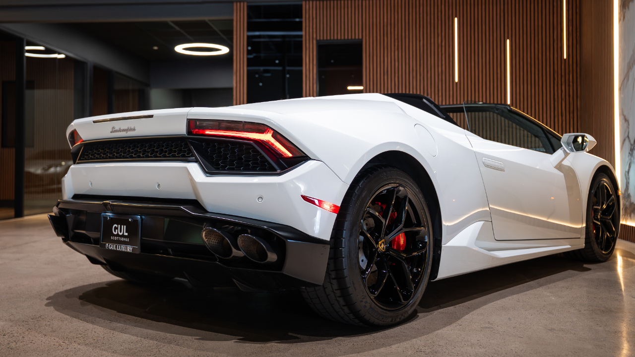 Lamborghini Huracan  2017