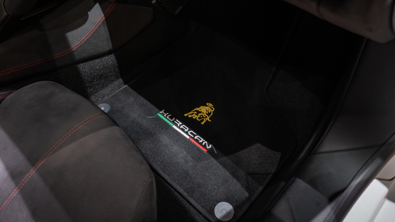 Lamborghini Huracan  2017