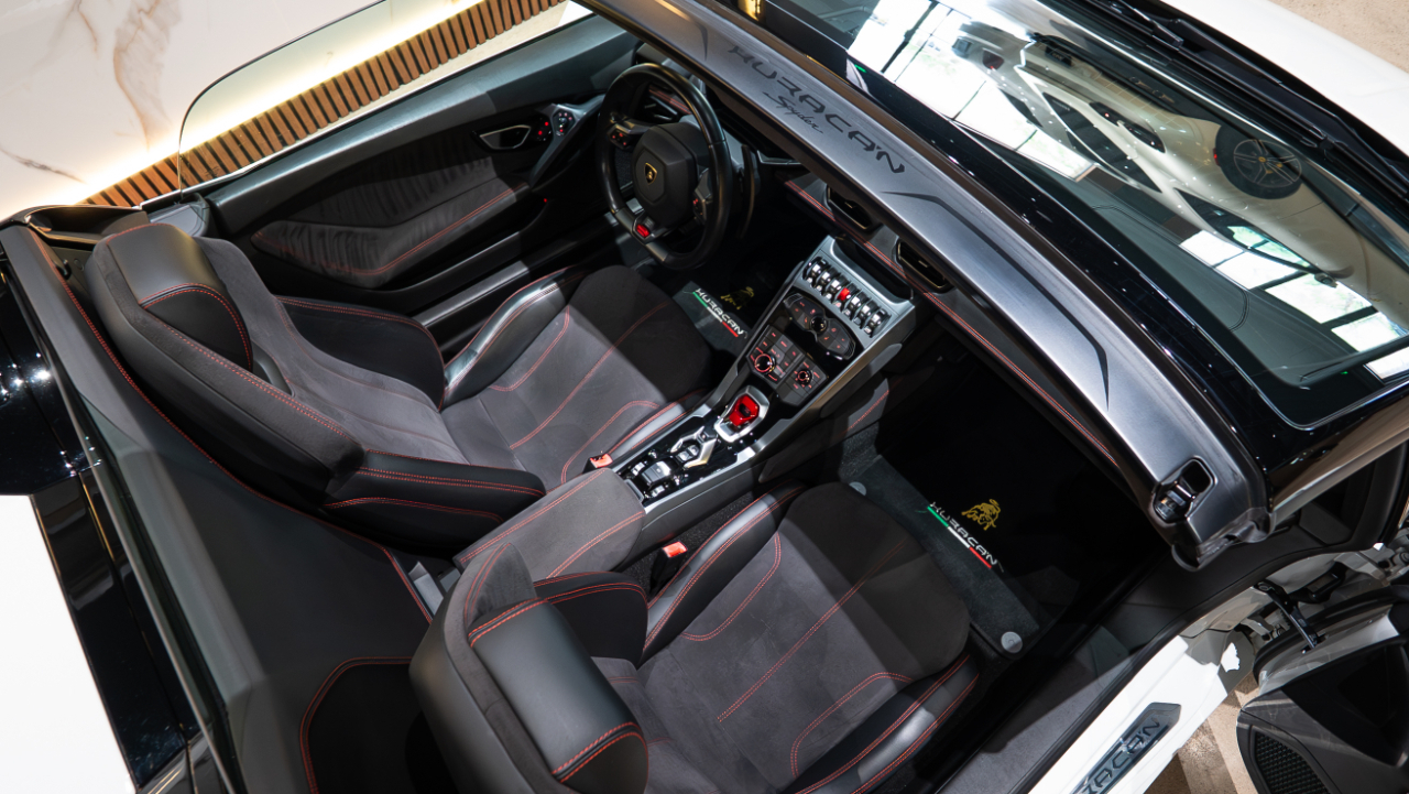 Lamborghini Huracan  2017