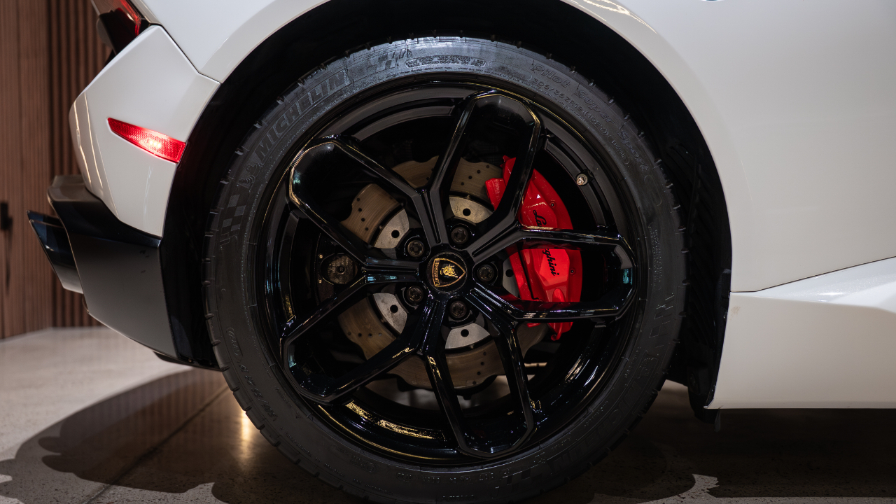 Lamborghini Huracan  2017