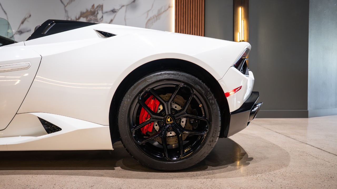 Lamborghini Huracan  2017