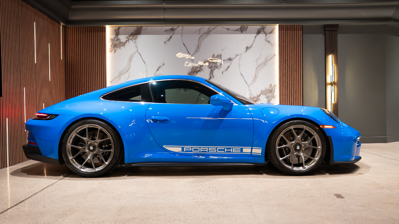 Porsche 911 GT3 Coupe w/Touring Package 2022