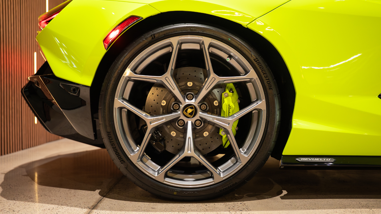 Lamborghini Revuelto Coupe 2025